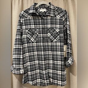NWT Black and White Plaid Button Down Shirt